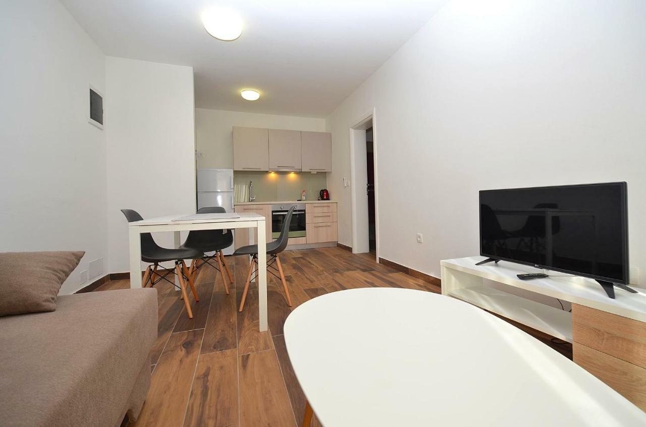 Stella Apartments Новиград Экстерьер фото